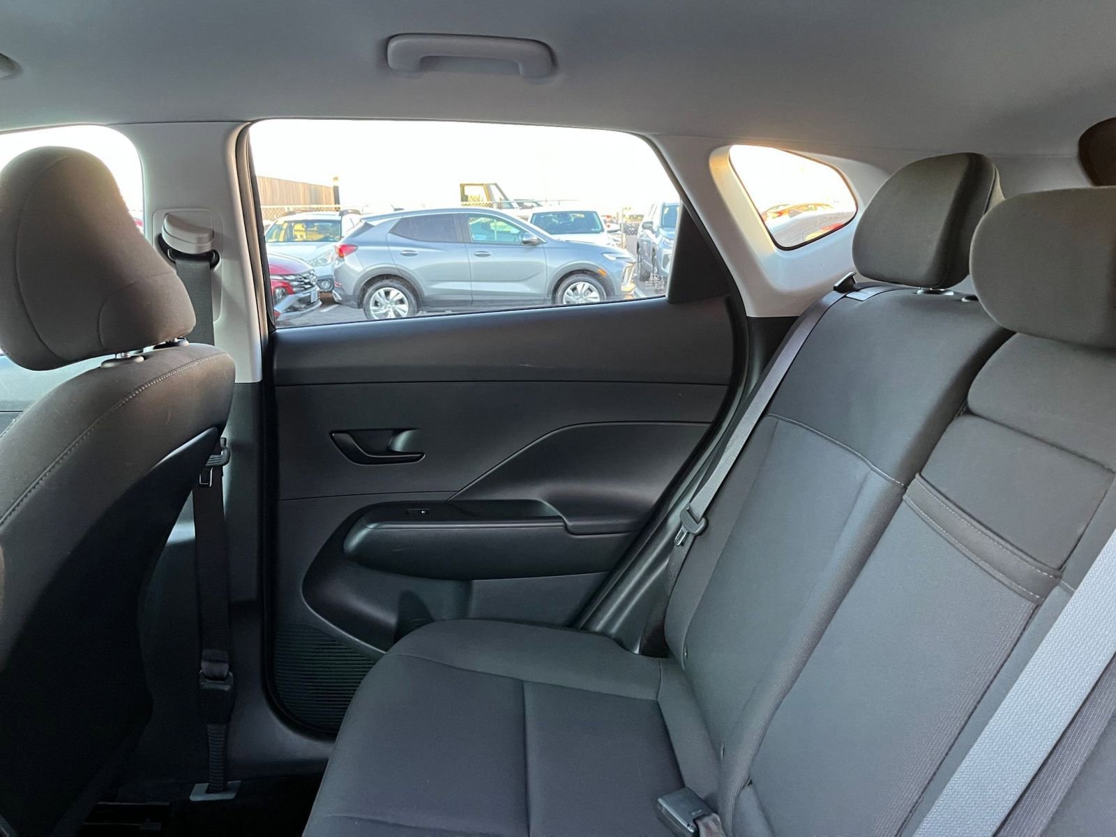 Used 2025 Hyundai Kona SEL image 39