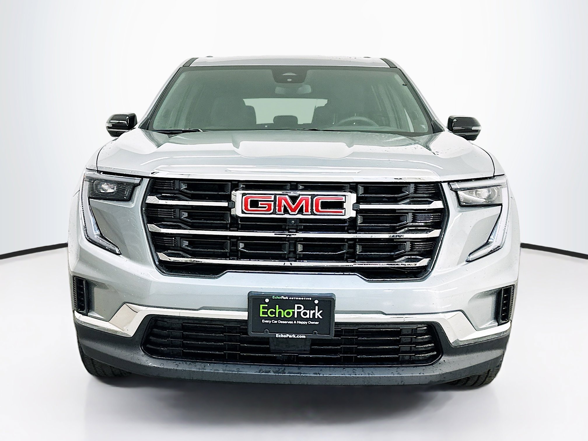 Used 2025 GMC Acadia Elevation image 2