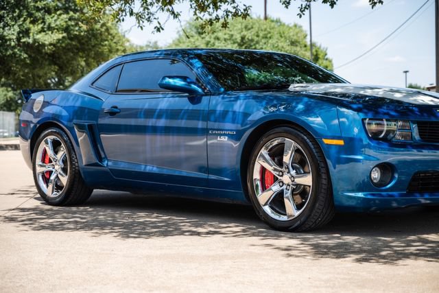 Used 2010 Chevrolet Camaro SS w/ RS Package RWD image 43