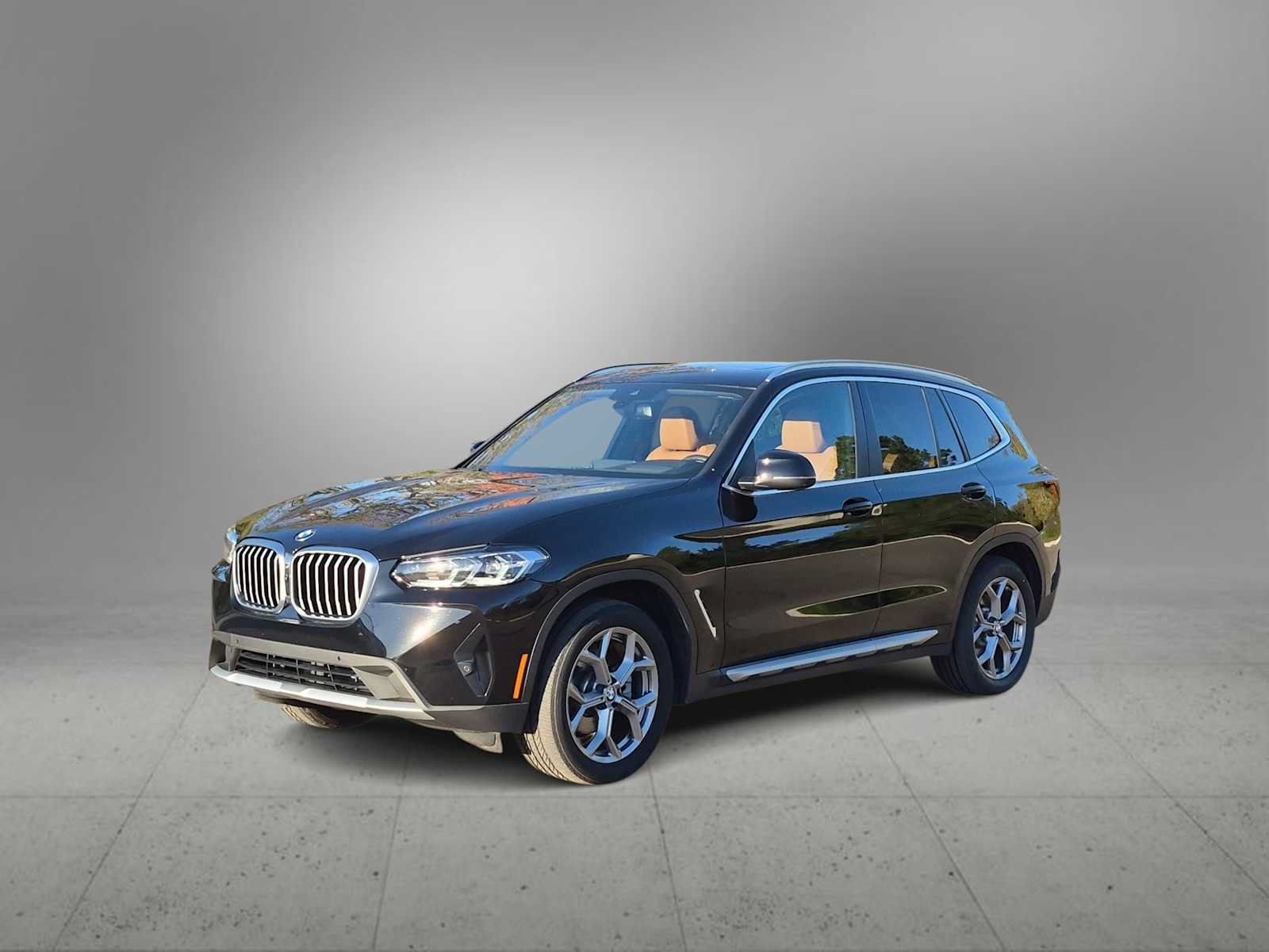 Used 2024 BMW X3 xDrive30i w/ Premium Package AWD/4WD image 4