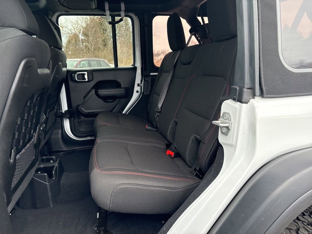 Used 2022 Jeep Wrangler Unlimited Rubicon w/ Xtreme Recon 35" Tire Package image 23