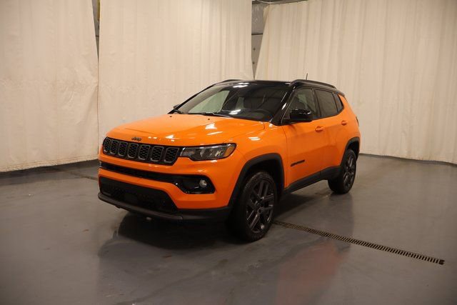 New 2026 Jeep Compass Limited w/ Sun, Sound & Navigation Group image 5
