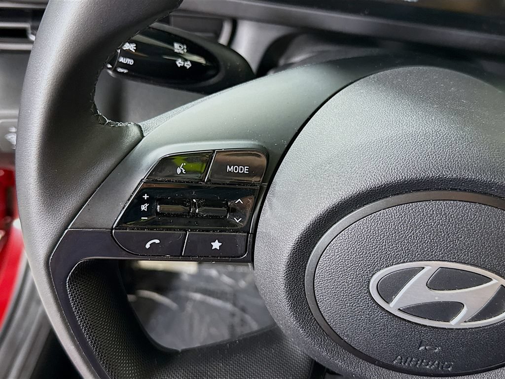 Certified 2025 Hyundai Elantra Sport FWD image 20