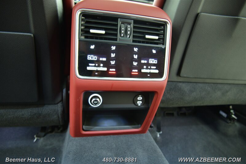 Used 2021 Porsche Cayenne S AWD/4WD image 29
