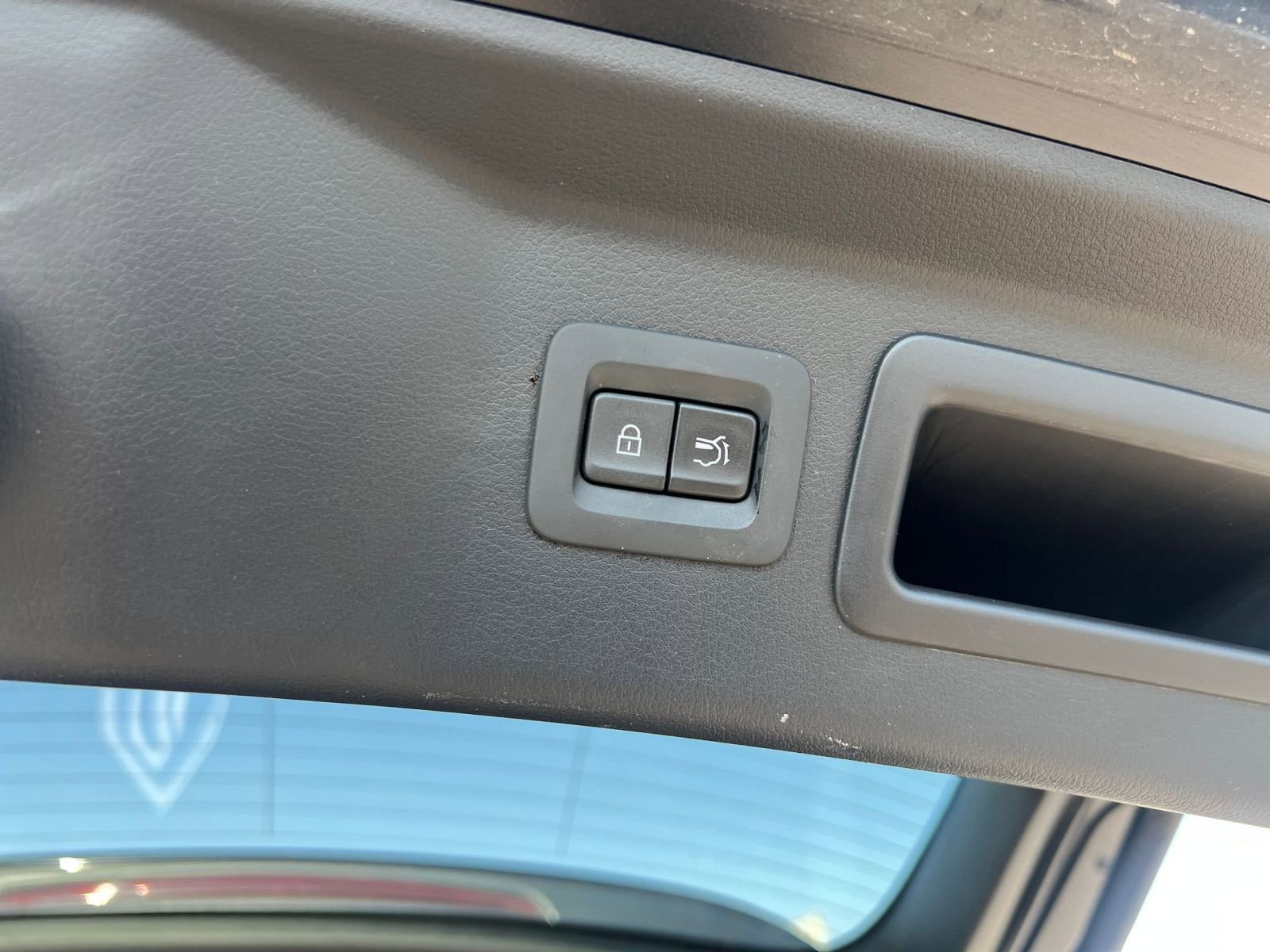 Used 2025 MAZDA CX-70 3.3 Turbo w/ Preferred Package image 21