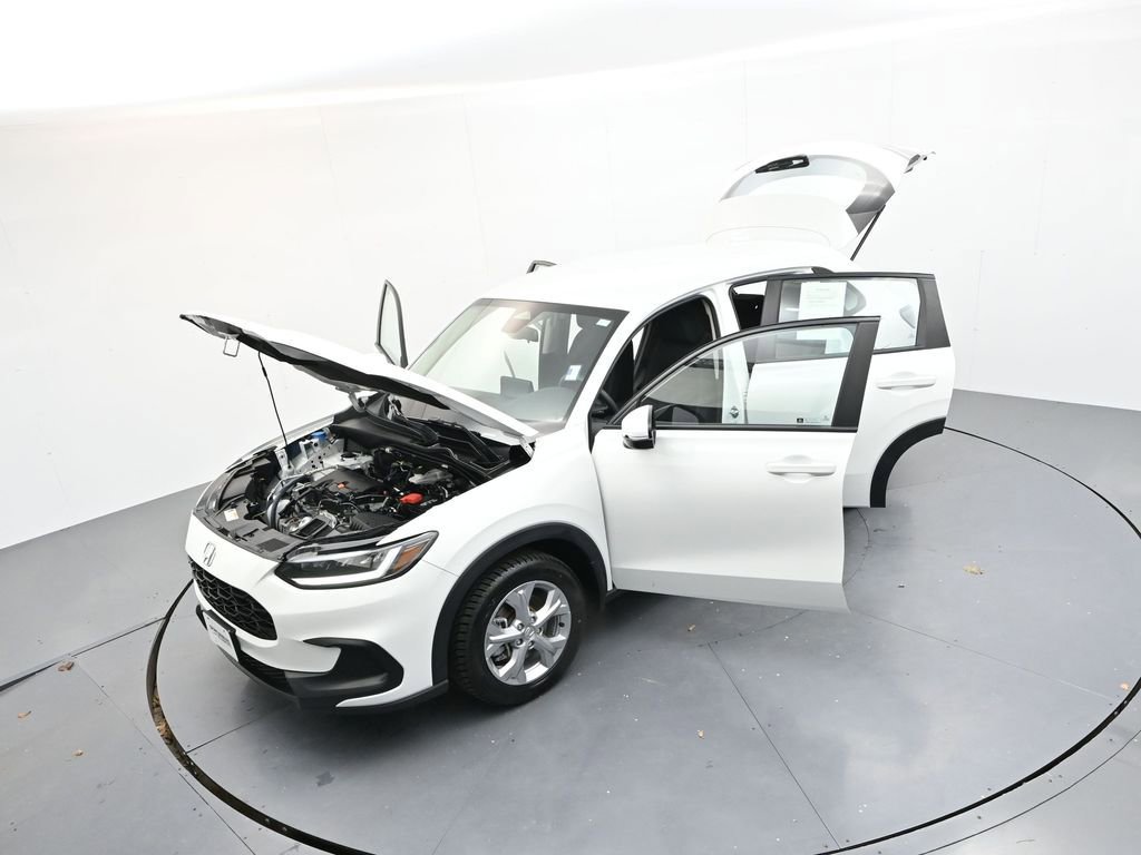 Used 2024 Honda HR-V LX image 38