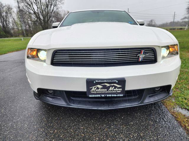 Used 2011 Ford Mustang GT Premium w/ Electronics Pkg image 3