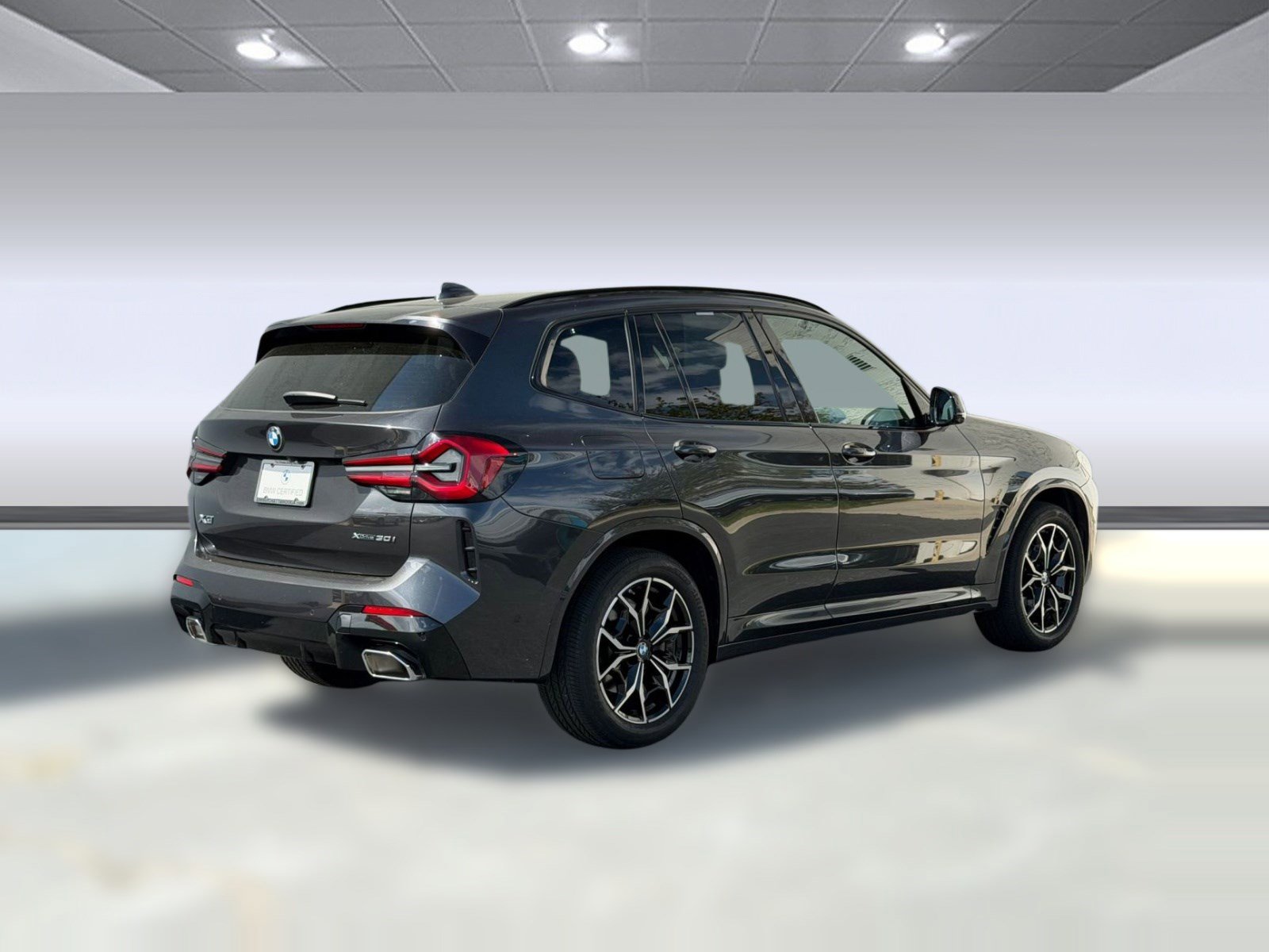 Certified 2023 BMW X3 xDrive30i w/ M Sport Package image 9