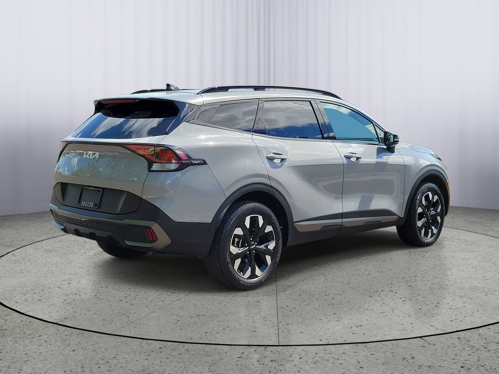 Certified 2024 Kia Sportage X-Line w/ X-Line Premium Package AWD/4WD image 3