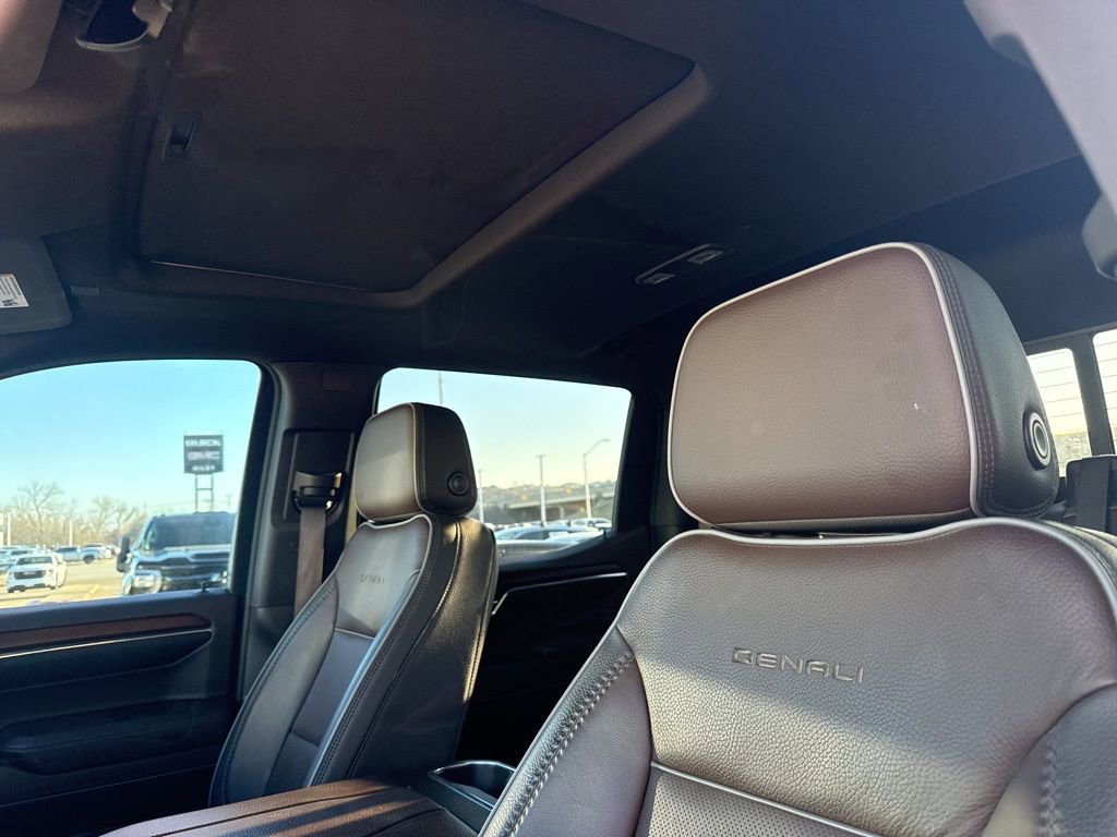 Used 2024 GMC Sierra 1500 Denali w/ Denali Reserve Package image 10