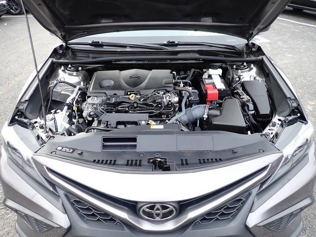 Used 2023 Toyota Camry SE image 13