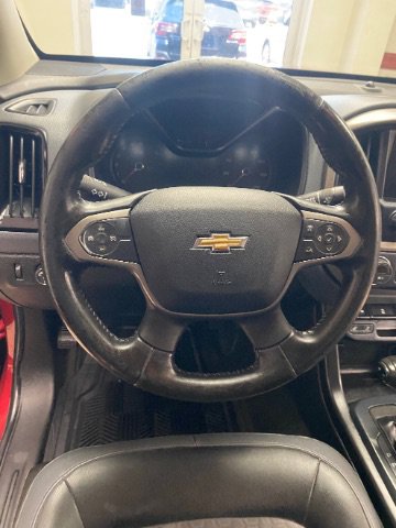 Used 2017 Chevrolet Colorado Z71 RWD image 18