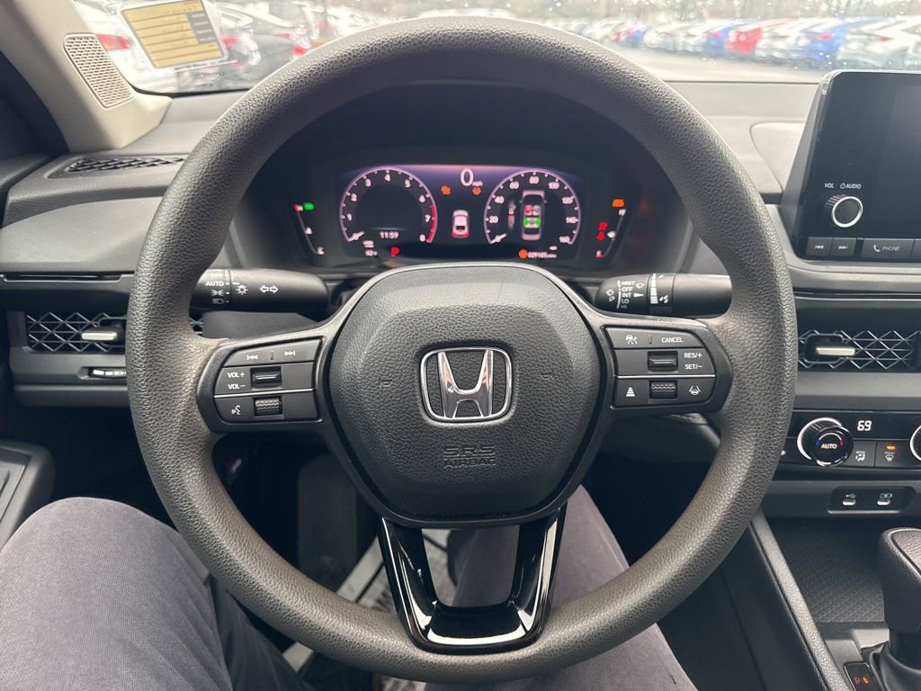 Used 2024 Honda Accord EX image 18