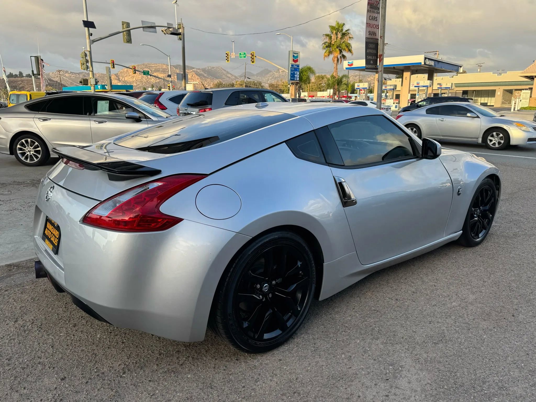 Used 2018 Nissan 370Z Touring image 27
