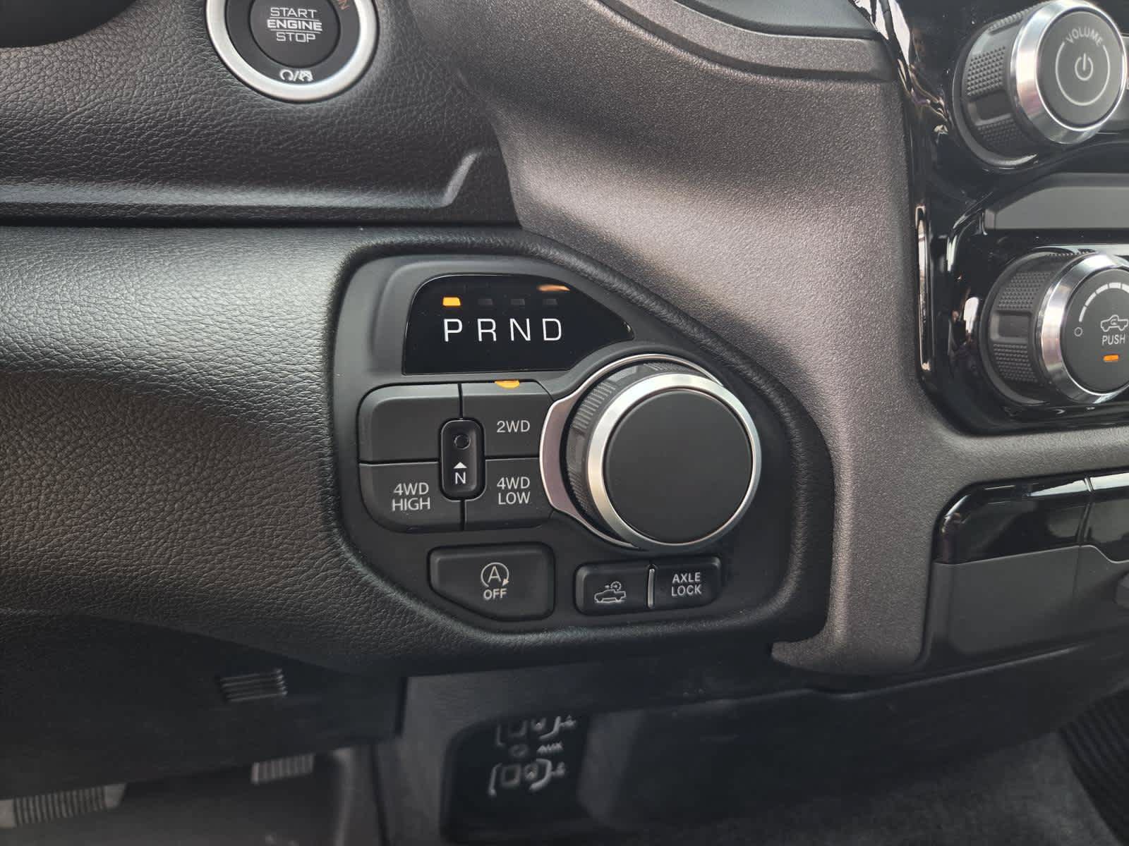 New 2026 RAM 1500 Warlock AWD/4WD image 19
