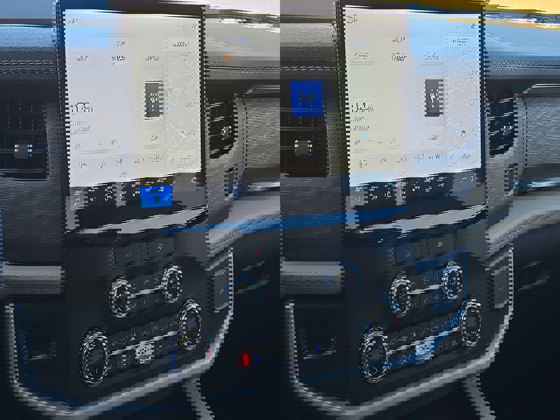 Used 2022 Ford Expedition Limited image 17