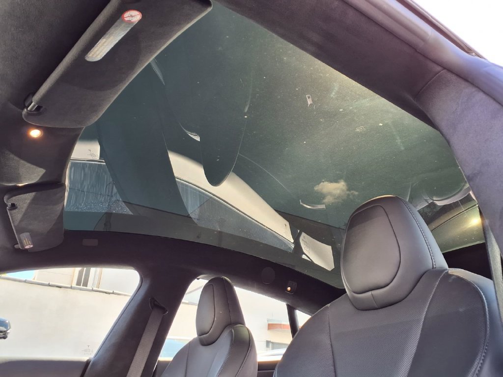 Used 2022 Tesla Model S Plaid AWD/4WD image 11