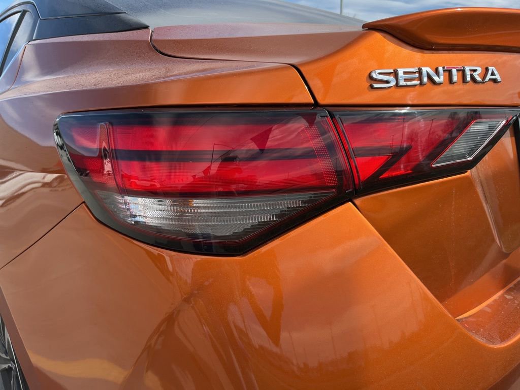 Used 2023 Nissan Sentra SR w/ Electronics Package image 10