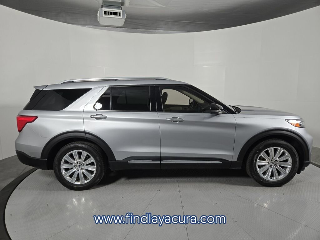 Used 2020 Ford Explorer Limited w/ Class III Trailer Tow Package image 8