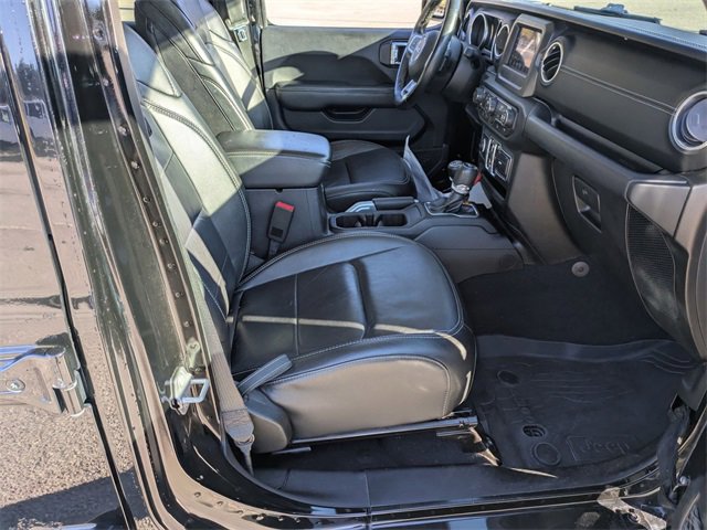 Used 2018 Jeep Wrangler Unlimited Sahara w/ Cold Weather Group image 35