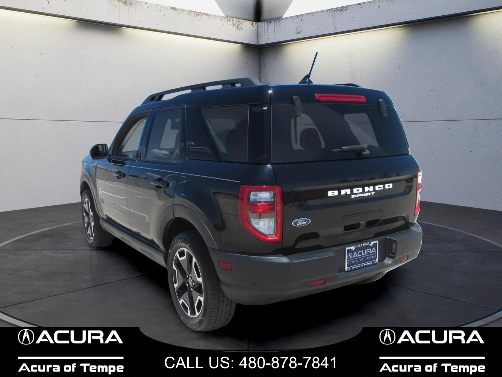 Used 2023 Ford Bronco Sport Outer Banks w/ Tech Package AWD/4WD image 6