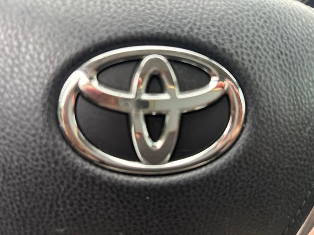 Used 2015 Toyota Corolla S FWD image 17