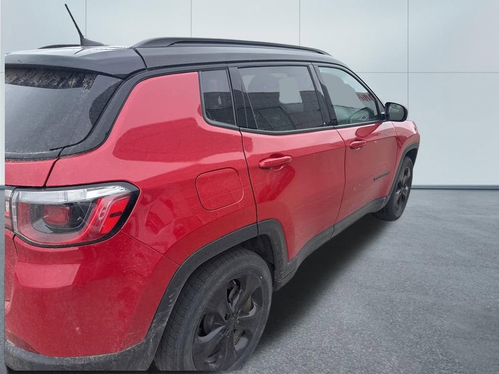 Used 2018 Jeep Compass Altitude w/ Popular Equipment Group image 8