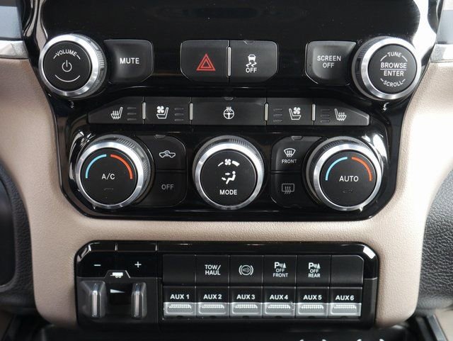 Used 2022 RAM 3500 Laramie AWD/4WD image 23