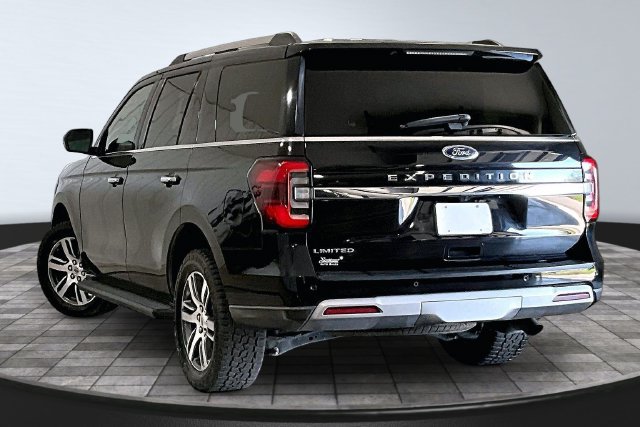 Used 2024 Ford Expedition Limited AWD/4WD image 4