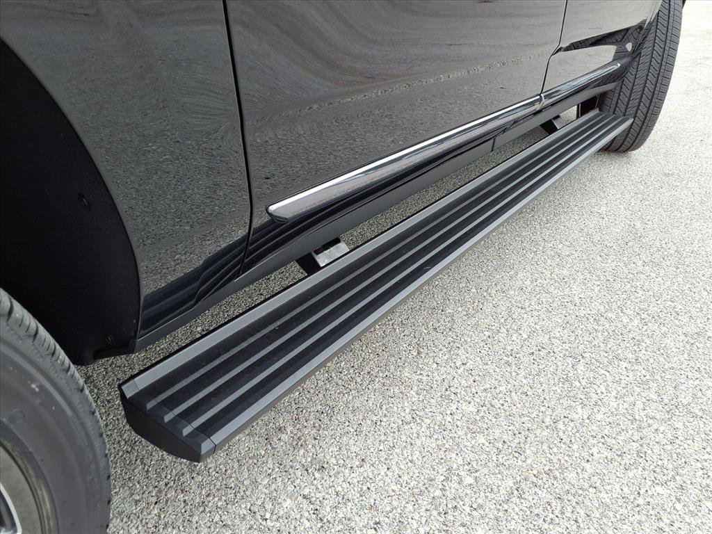 New 2026 GMC Yukon XL Denali Ultimate image 2