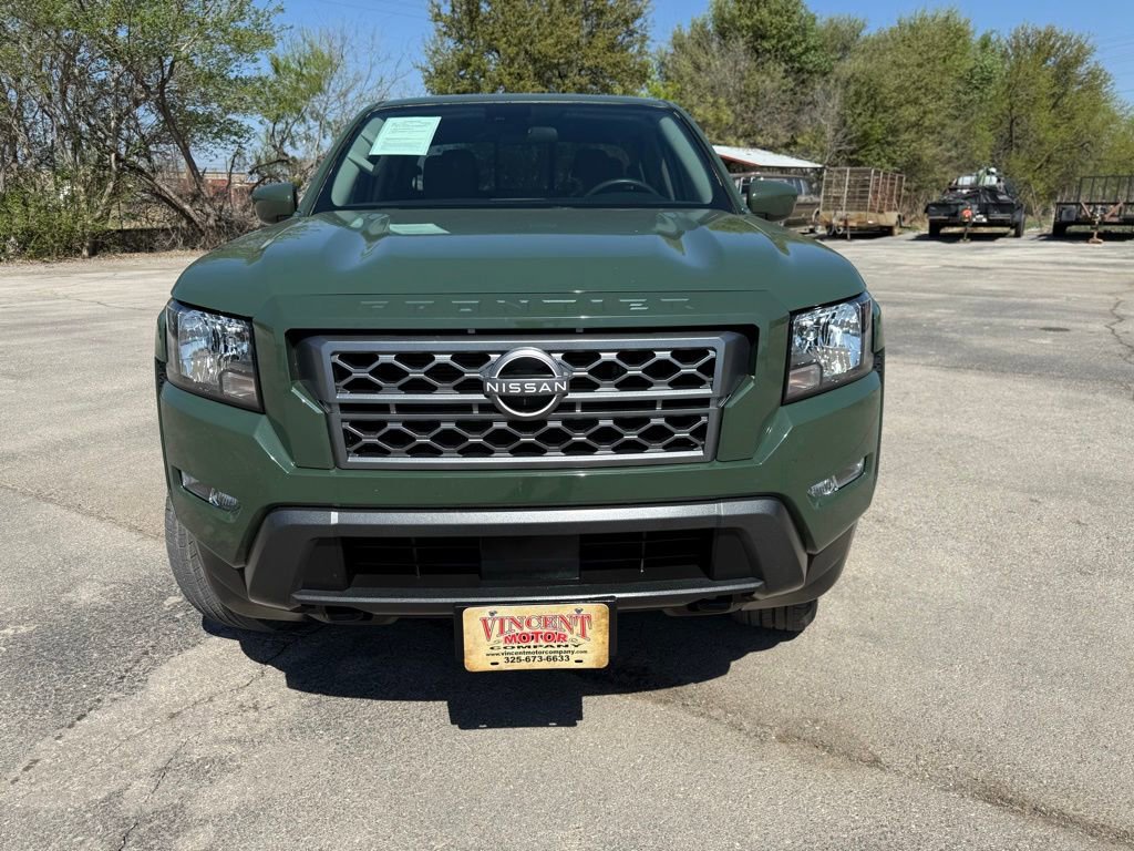 Used 2022 Nissan Frontier SV image 8