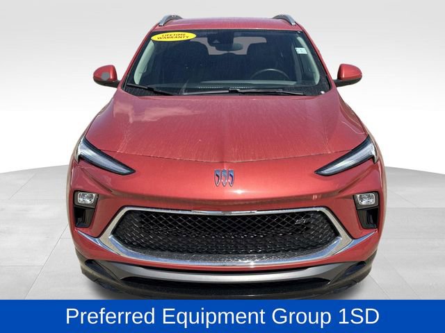 Used 2024 Buick Encore GX Sport Touring w/ Comfort Package image 2