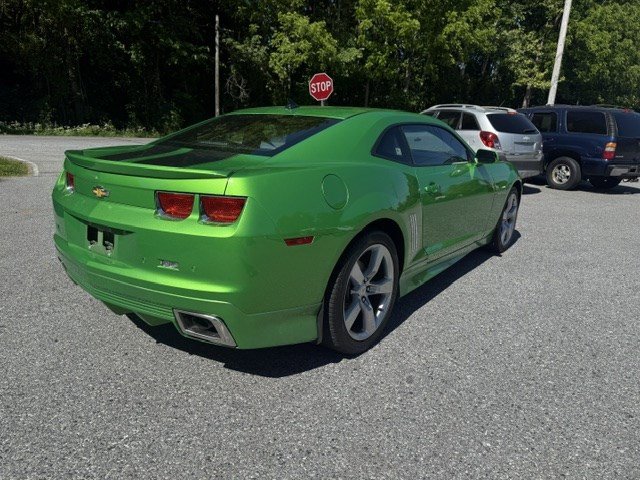 Used 2010 Chevrolet Camaro LT w/ LPO, Ground Effects Package RWD image 5
