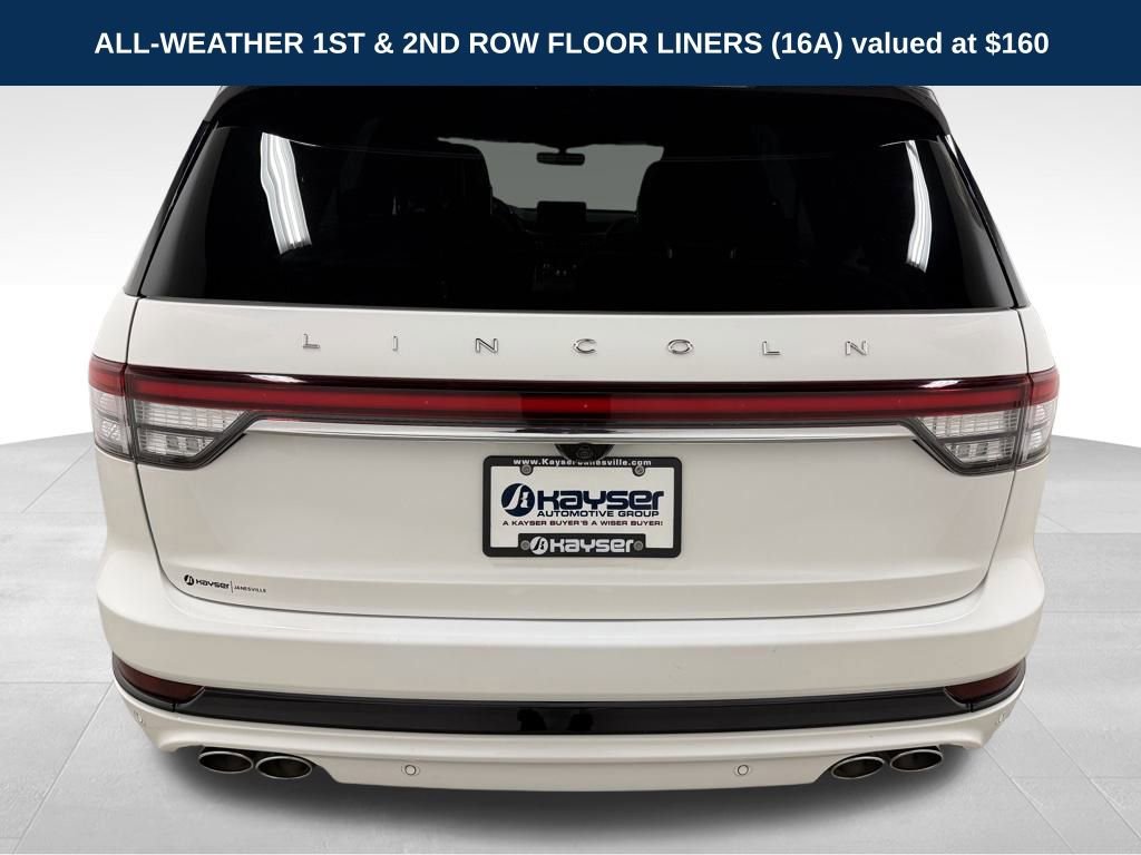 Used 2023 Lincoln Aviator Reserve w/ Equipment Group 201A image 9