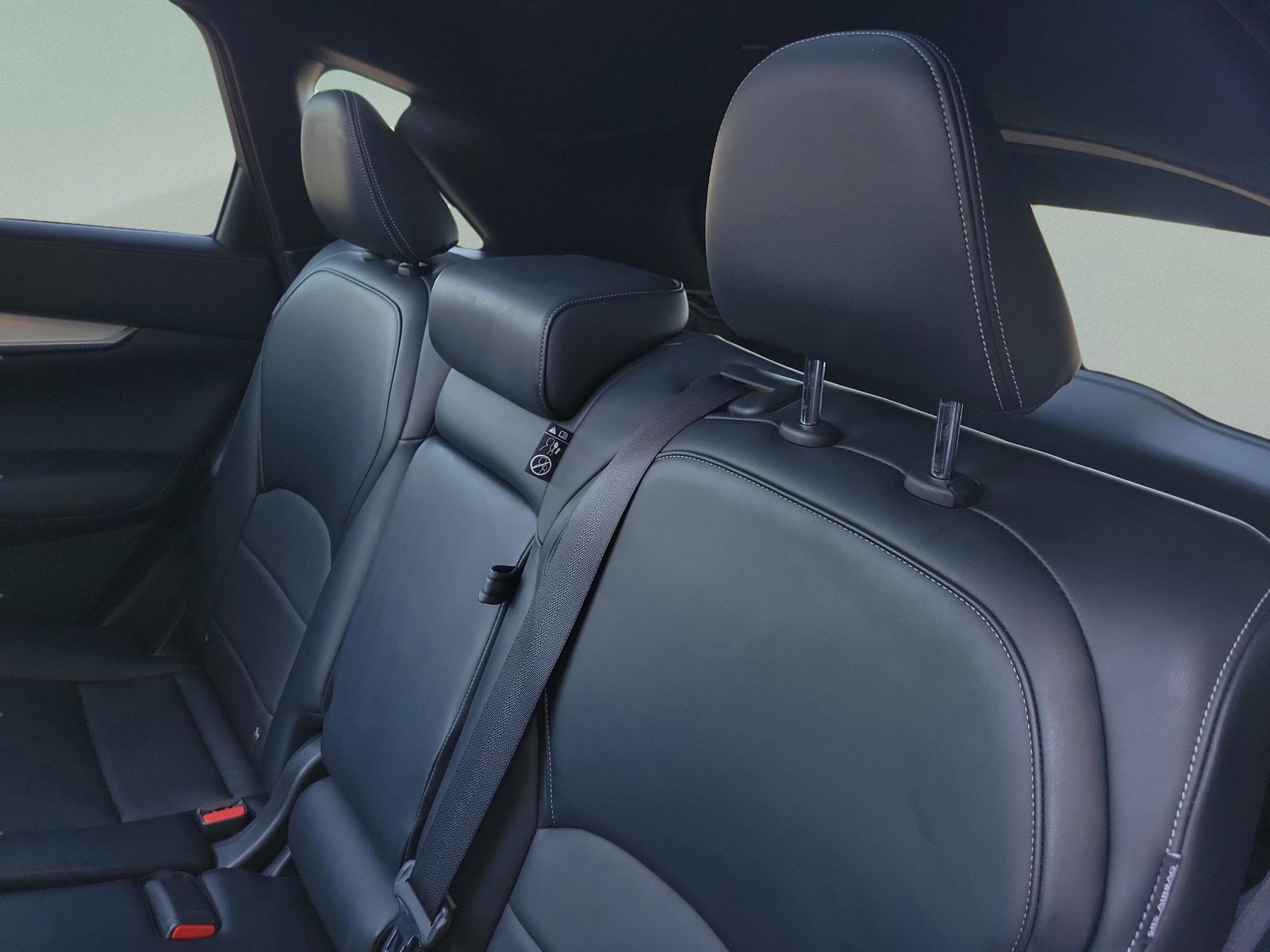 Used 2021 INFINITI QX50 Luxe w/ Appearance Package image 21