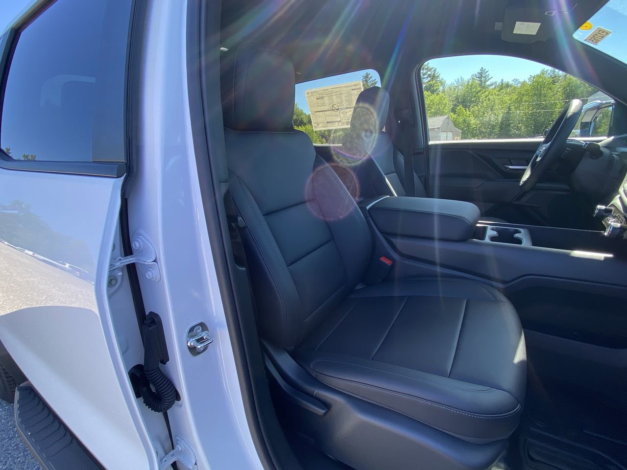 New 2024 Chevrolet Silverado EV W/T image 27