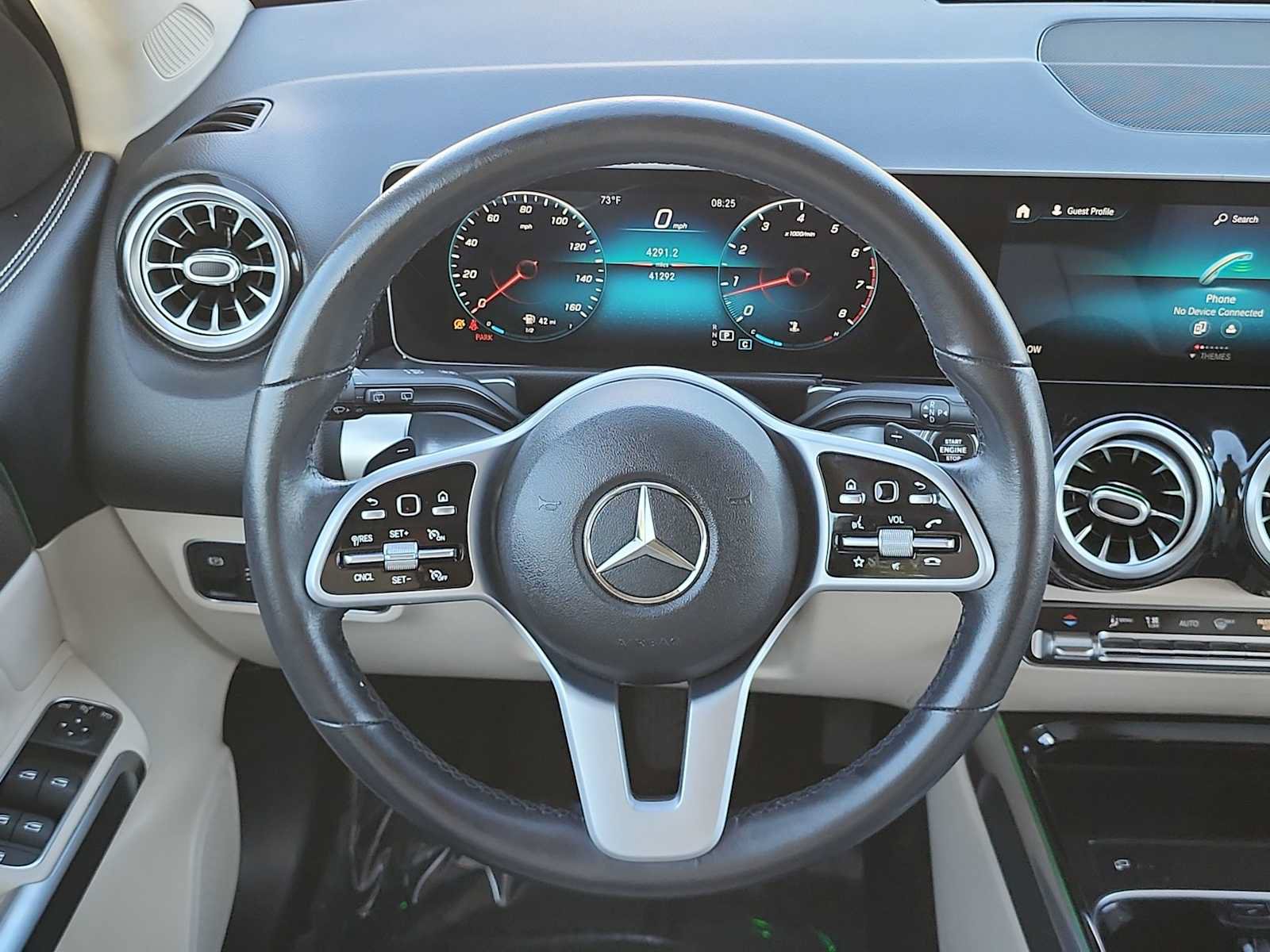 Used 2020 Mercedes-Benz GLB 250 image 27