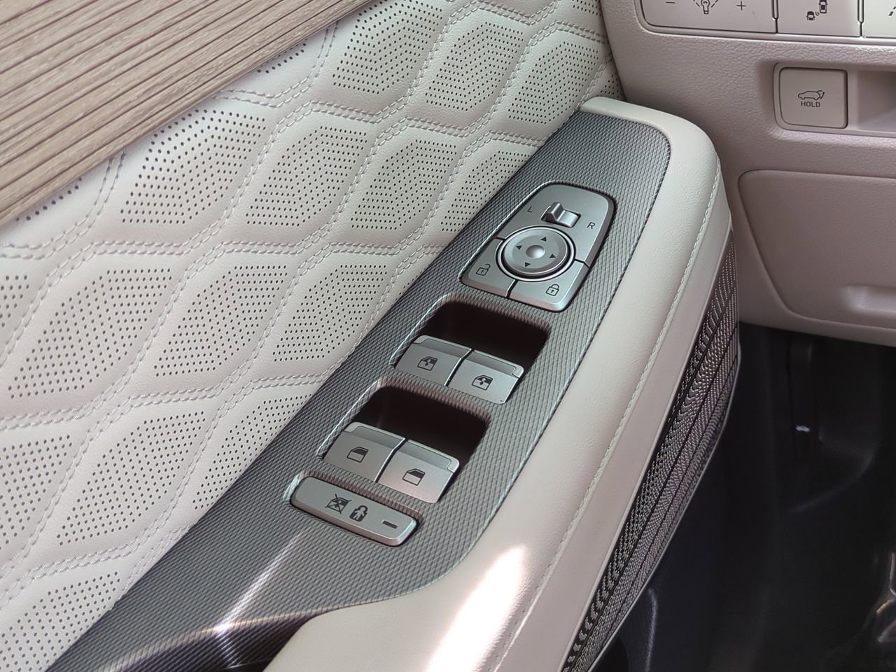 Used 2022 Hyundai Palisade Calligraphy FWD image 25