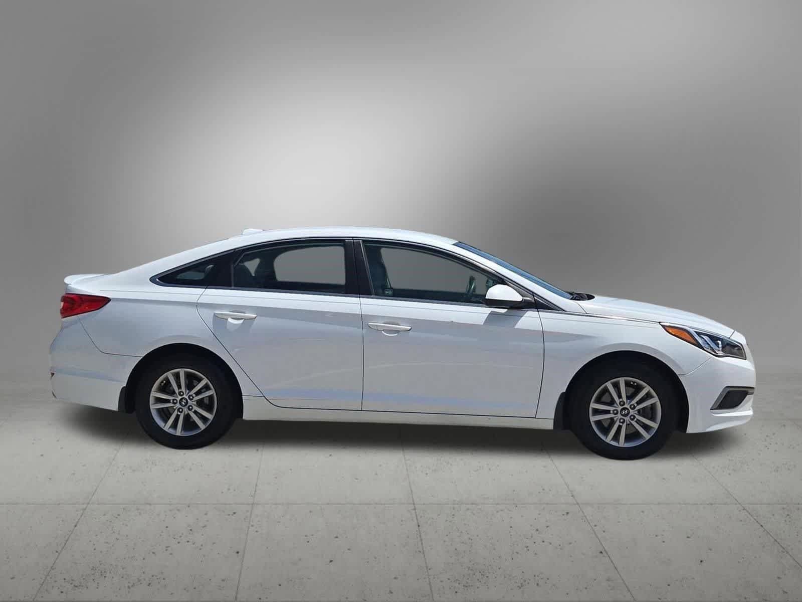 Used 2017 Hyundai Sonata SE FWD image 7