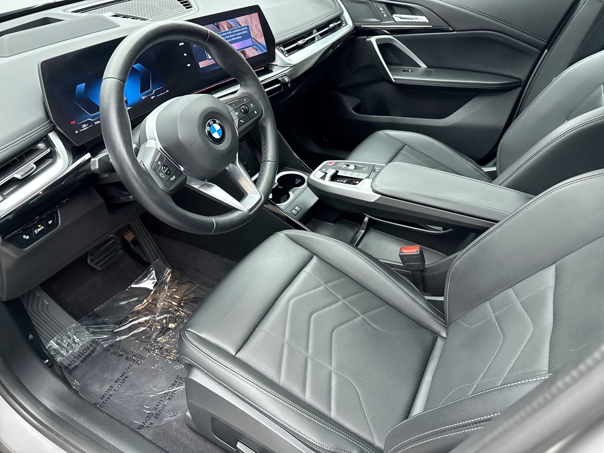 Used 2025 BMW X1 xDrive28i w/ Technology Package AWD/4WD image 10