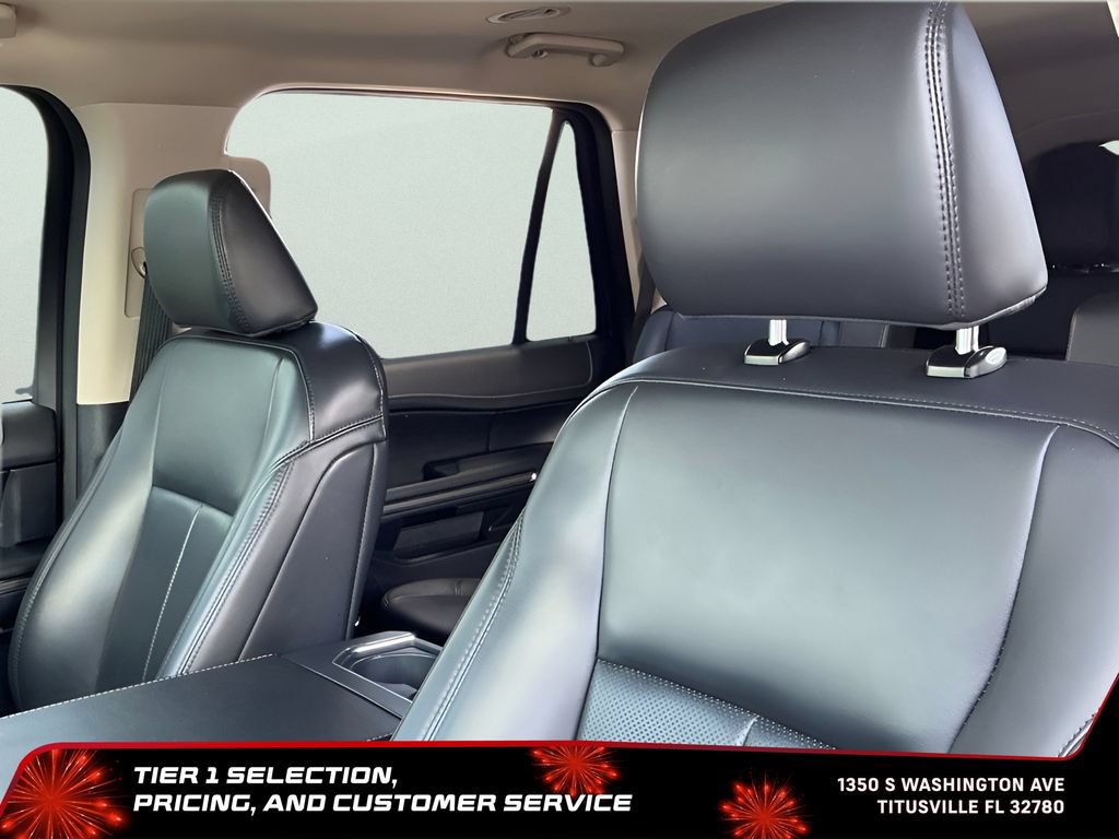 Used 2023 Ford Expedition XLT RWD image 24