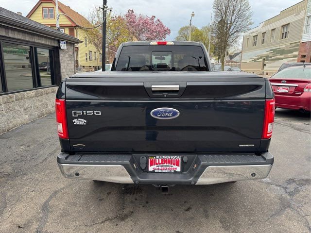 Used 2015 Ford F150 XLT w/ Equipment Group 302A Luxury image 5