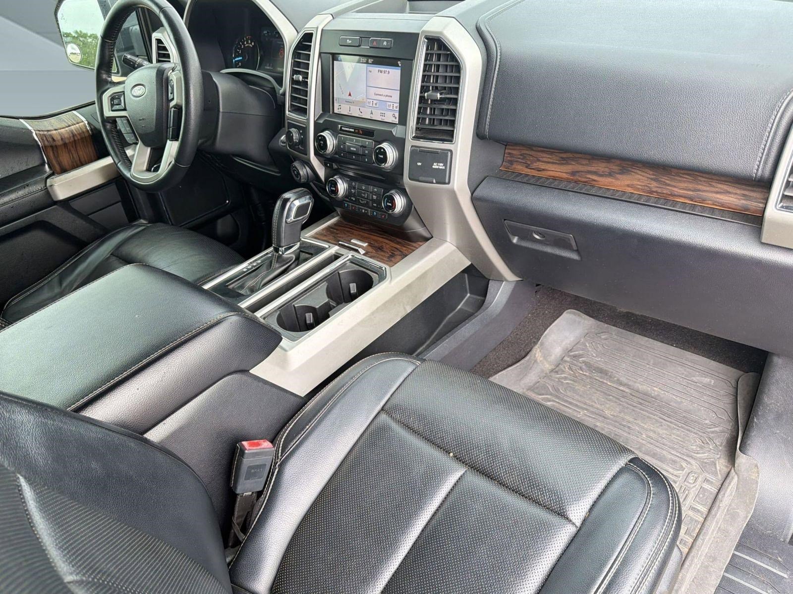 Used 2018 Ford F150 Lariat image 26