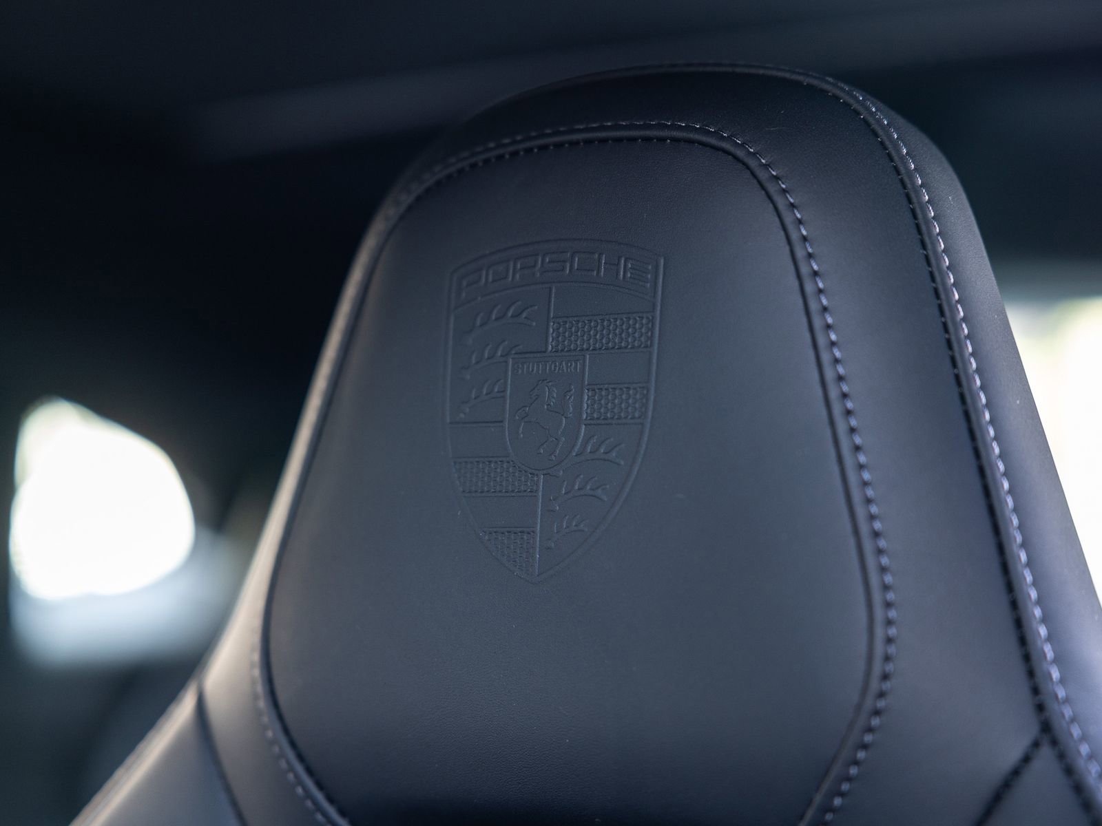 Certified 2025 Porsche Panamera RWD image 29