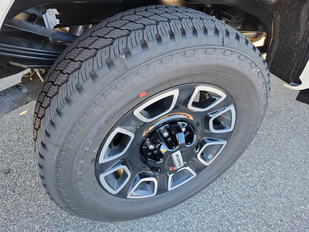 New 2026 Ford F250 Platinum AWD/4WD image 6
