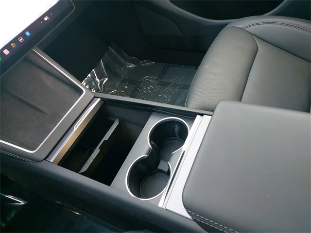 Used 2026 Tesla Model Y Long Range image 24