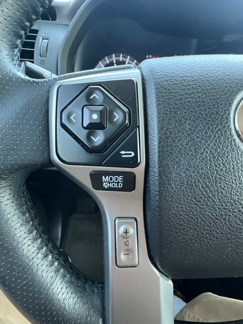 Used 2014 Toyota 4Runner SR5 RWD image 11
