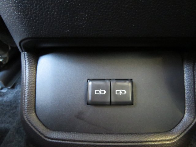 New 2025 Toyota Highlander XLE image 24