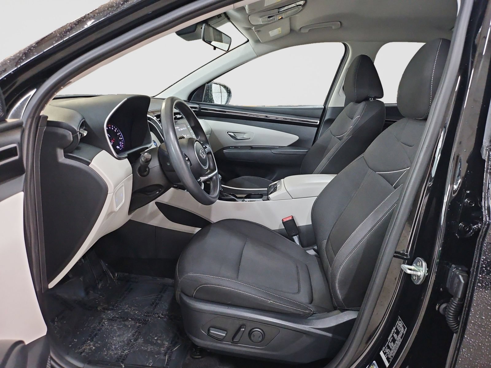 Used 2022 Hyundai Tucson SEL w/ Cargo Package FWD image 22