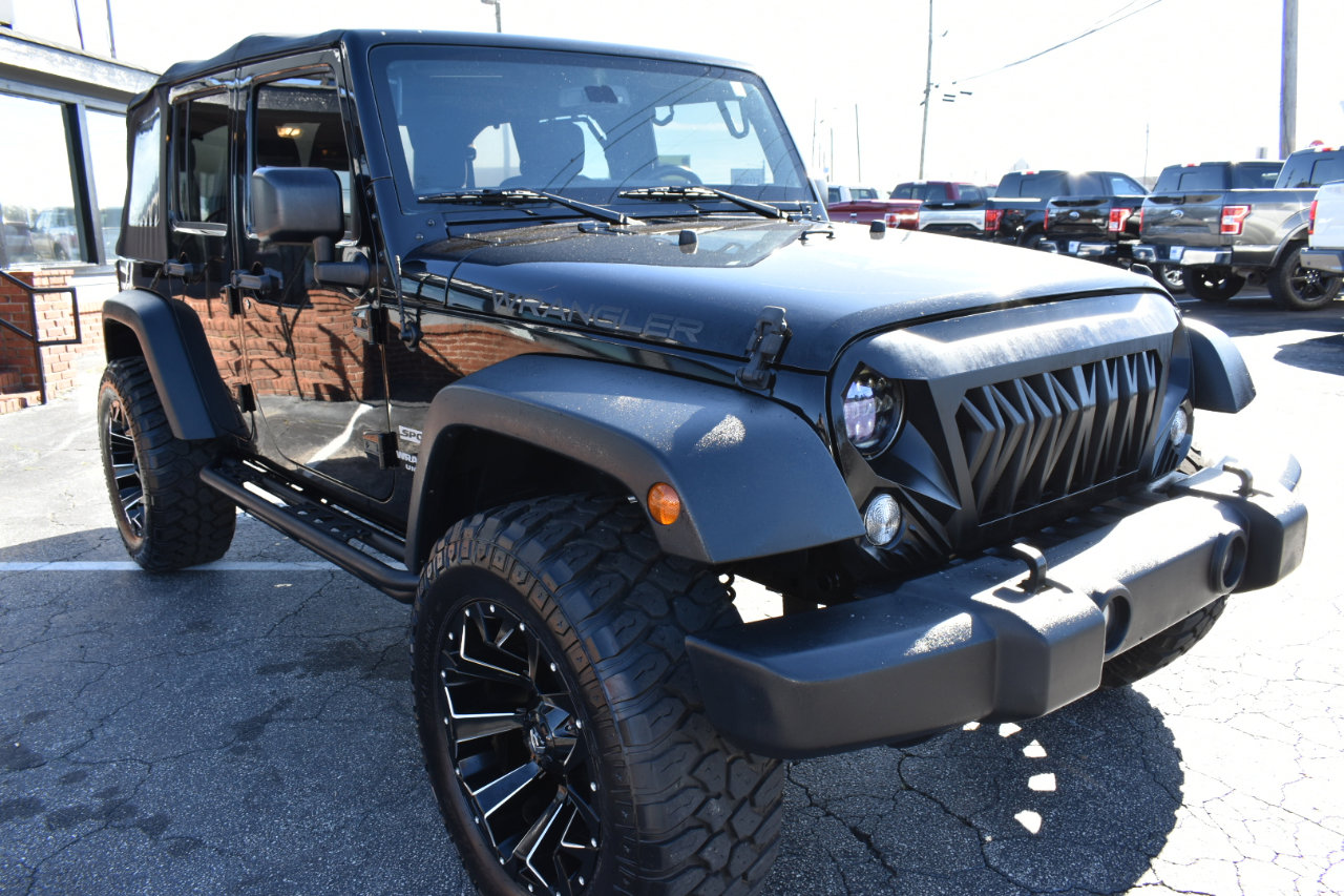 Used 2017 Jeep Wrangler Unlimited Sport w/ Quick Order Package 23S image 4